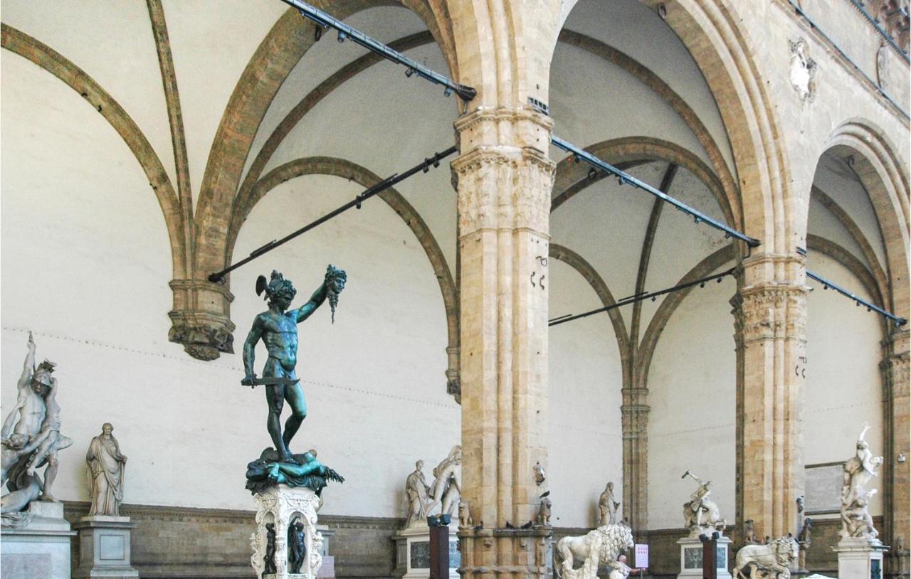 Awesome In Firenze With Wifi Apartamento *
